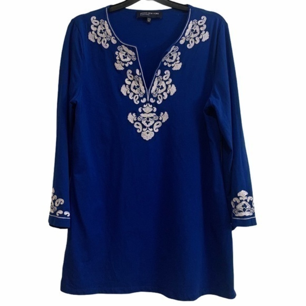 Jones New York Blue Embroidered Top
